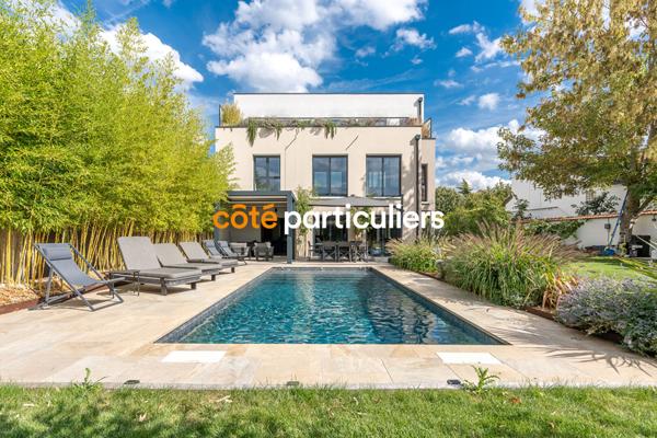 Vente Maison235 m² - 8 Pièces - LA VARENNE SAINT HILAIRE (94210)