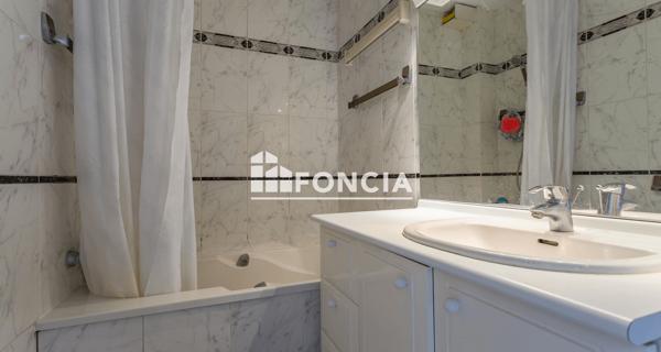 À vendre Appartement 5 pièces 88.12 m² - Sceaux 92330