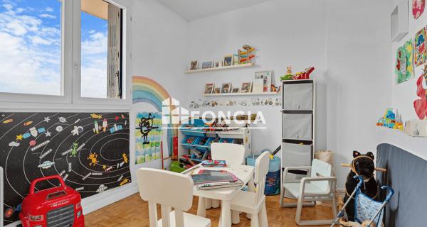 À vendre Appartement 5 pièces 88.12 m² - Sceaux 92330