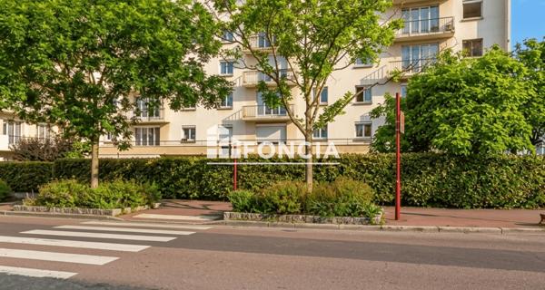 À vendre Appartement 5 pièces 88.12 m² - Sceaux 92330