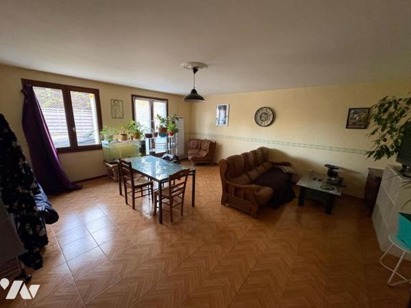 LA CRECHE, côté NIORT