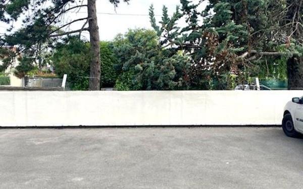 Stationnement à louer    Chelles