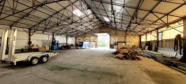 Cellule commerciale de 633 m² à louer . Zone d'activités de Blois