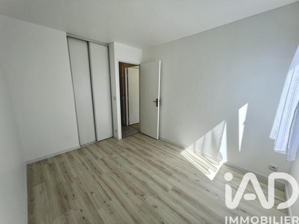 Location appartement 3 pièces 71 m² Montigny-le-Bretonneux