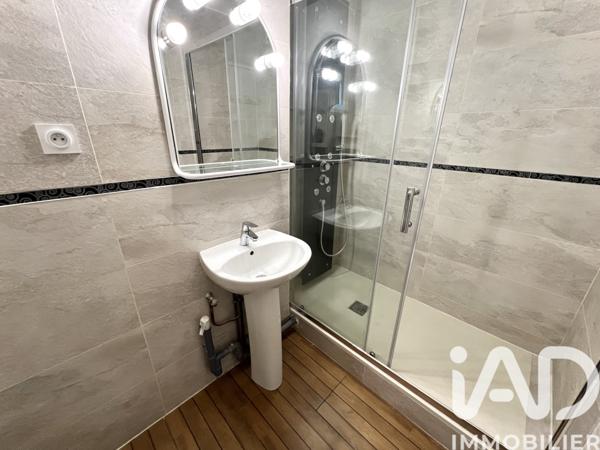 Location appartement 3 pièces 71 m² Montigny-le-Bretonneux