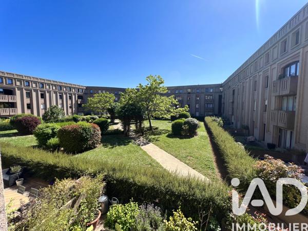 Location appartement 3 pièces 71 m² Montigny-le-Bretonneux