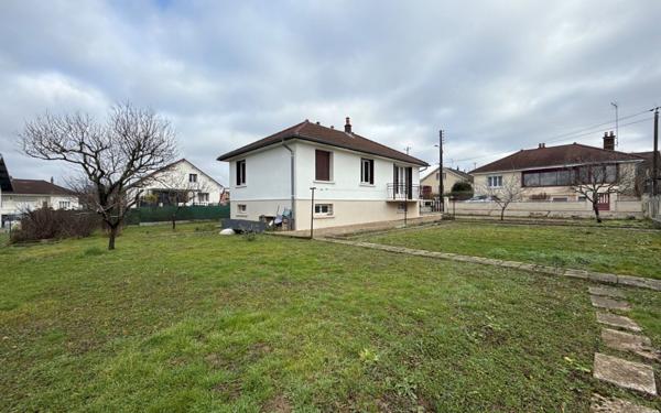 Maison à vendre    4 pièces •  Dole