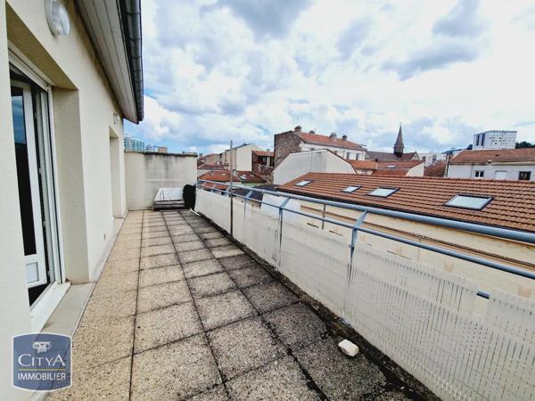 Appartement à louer 2 pièces 42.13m² Firminy (42700)