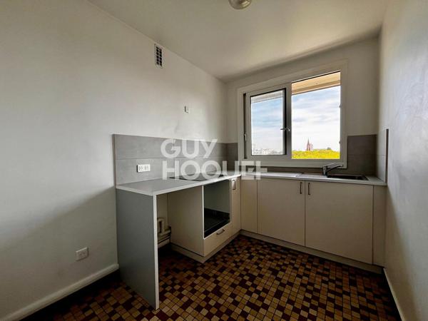 VANVES - QUARTIER DU PLATEAU - APPARTEMENT FAMILIAL 4 PIÈCES DE 82,80 M² AVEC BALCON, CAVE - RÉSIDENCE AVEC GARDIEN