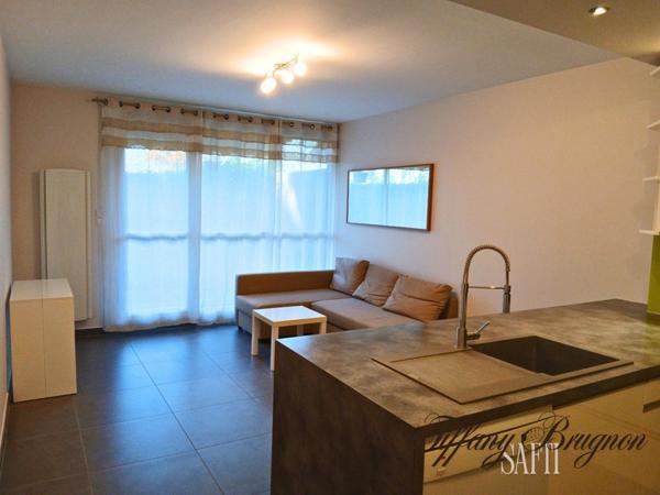 Bel appartement de 2 pièces avec jardin privatif