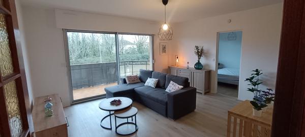 A louer Appartement T2 meublé centre ville Mont De Marsan 1 chambre balcon parking