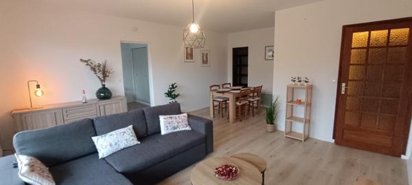 A louer Appartement T2 meublé centre ville Mont De Marsan 1 chambre balcon parking