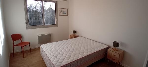 A louer Appartement T2 meublé centre ville Mont De Marsan 1 chambre balcon parking