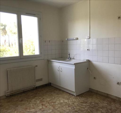 Maison à louer |  MONTENDRE |  4 pièces | 79 m²