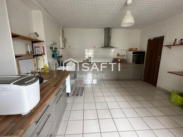 Charmante Maison de Ville - Emplacement Idéal