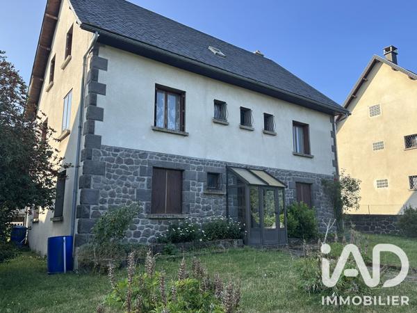 Maison à vendre 9 pièces 191 m² Besse-et-Saint-Anastaise