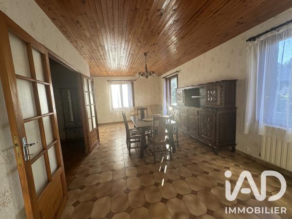 Maison à vendre 9 pièces 191 m² Besse-et-Saint-Anastaise
