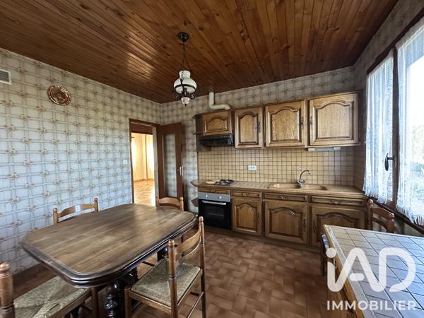 Maison à vendre 9 pièces 191 m² Besse-et-Saint-Anastaise