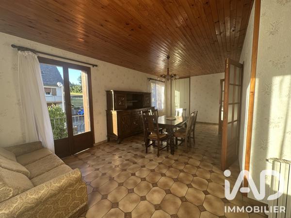 Maison à vendre 9 pièces 191 m² Besse-et-Saint-Anastaise