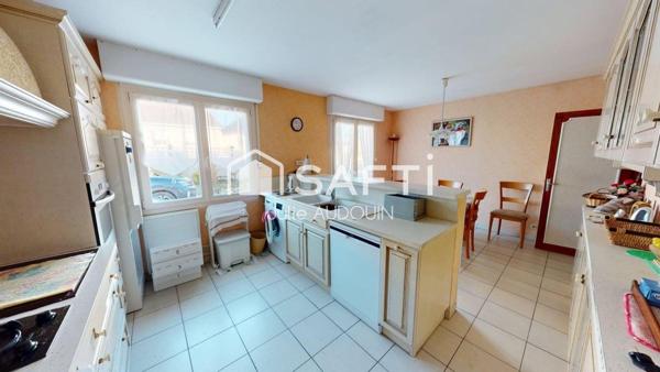 Joli pavillon, idéalement situé en plein cœur de Saint-Maixent-l’École