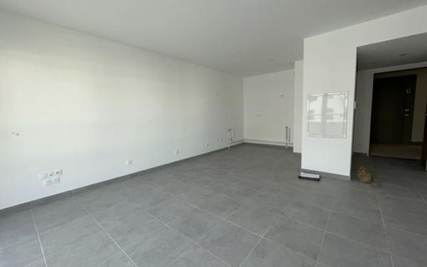 Appartement à louer    2 pièces •  Saint-Julien-en-Genevois