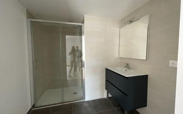 Appartement à louer    2 pièces •  Saint-Julien-en-Genevois