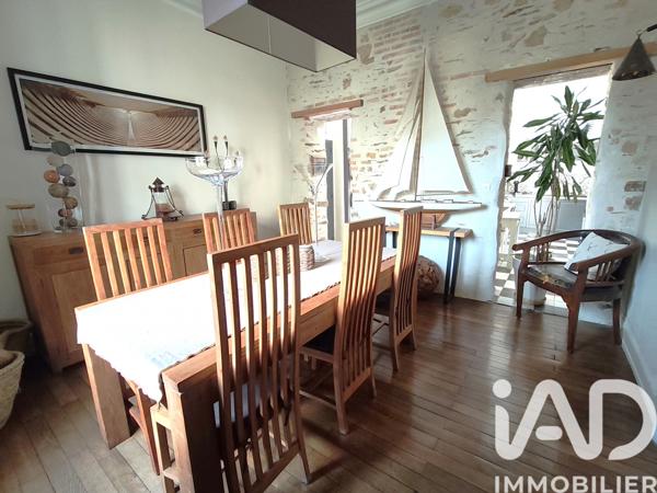 Maison à vendre 8 pièces 219 m² Segré-en-Anjou Bleu