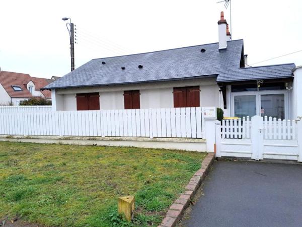 SARAN - QUARTIER "SABLONNIERES" - PAVILLON  T3 - 2 GARAGES DONT 1 POUR CAMPING-CAR 