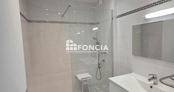 Location Appartement 3 pièces 57.03 m² - Paris 75014