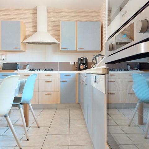 Maison à vendre 5 pièces CAMPSAS (82)avec garage attenant et double garage indépendant, piscine, terrasse couverte, puits, sur 2029m² de terrain.