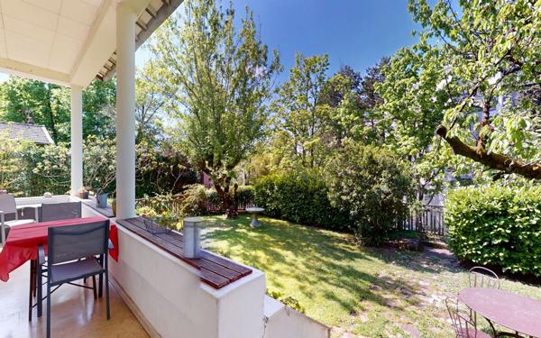 Maison à vendre    8 pièces • 183,30 m2 Lyon 5