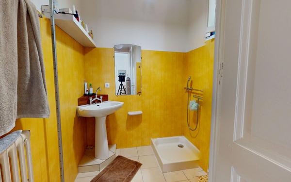 Maison à vendre    8 pièces • 183,30 m2 Lyon 5