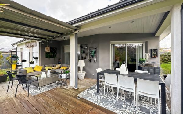 Maison à vendre    4 pièces • 115 m2 Boulazac