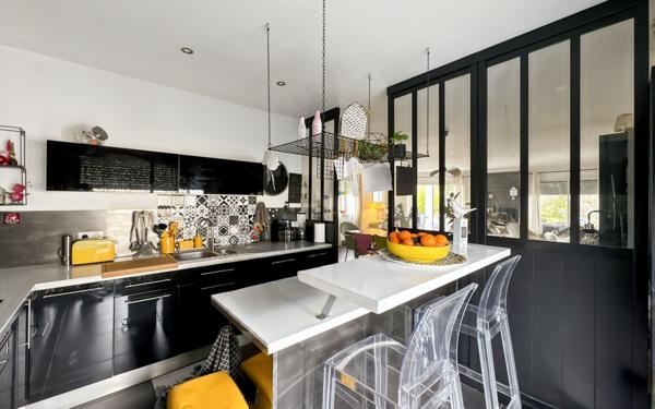 Maison à vendre    4 pièces • 115 m2 Boulazac