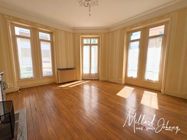 Appartement à MONTCEAU-LES-MINES, 71300 - 6 pièces 172m²