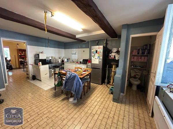 Immeuble à vendre 255m²