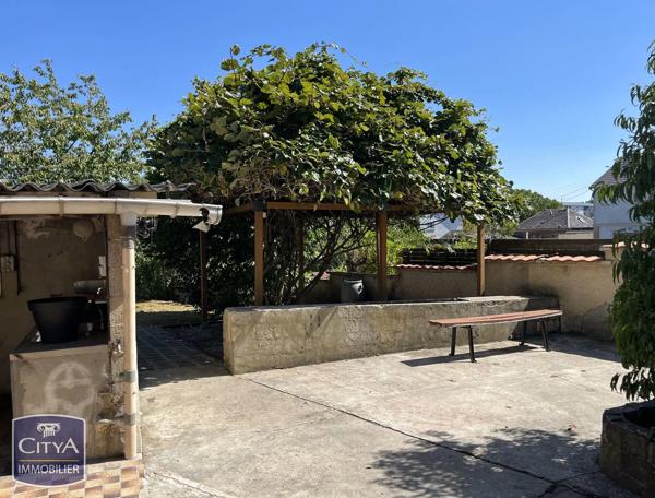 Immeuble à vendre 255m² Charleville-Mézières (08000)