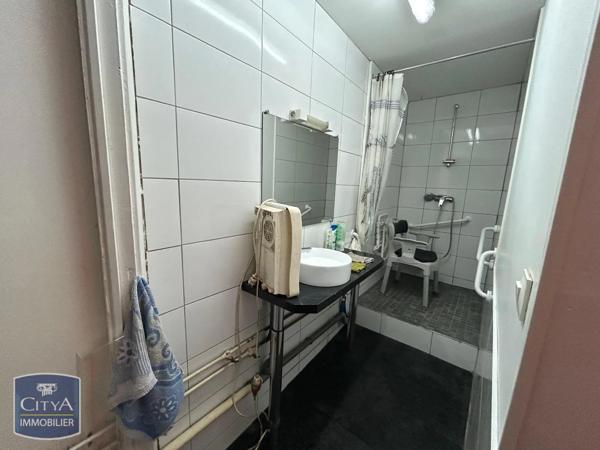 Immeuble à vendre 255m²