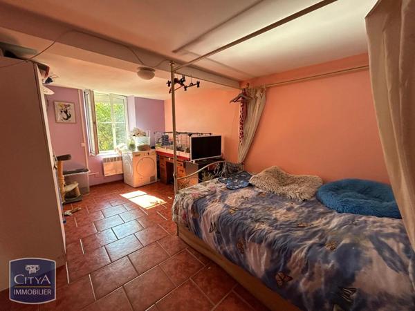 Immeuble à vendre 255m²