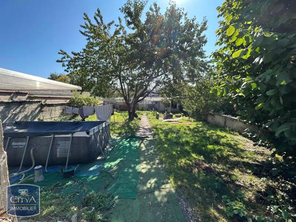 Immeuble à vendre 255m²