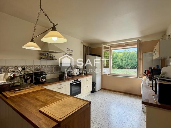 Maison de village, vue sur les collines, jardin
