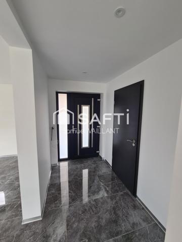 Maison Contemporaine – 135 m² – Terrain de 10.33a