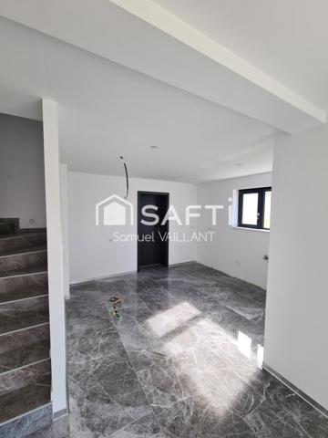 Maison Contemporaine – 135 m² – Terrain de 10.33a