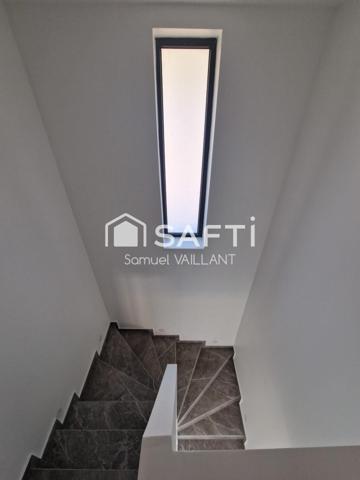 Maison Contemporaine – 135 m² – Terrain de 10.33a