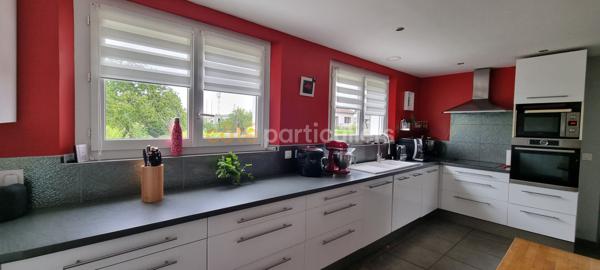 Vente
                Maison150 m² - 6 Pièces -
                    VILLEMANDEUR (45700)