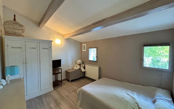 Maison à vendre    5 pièces • 133 m2 Rognonas