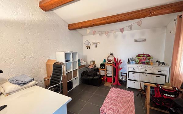 Maison à vendre    5 pièces • 133 m2 Rognonas