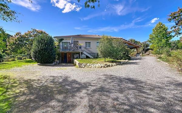 Maison à vendre    5 pièces •  Saint-Gaudens