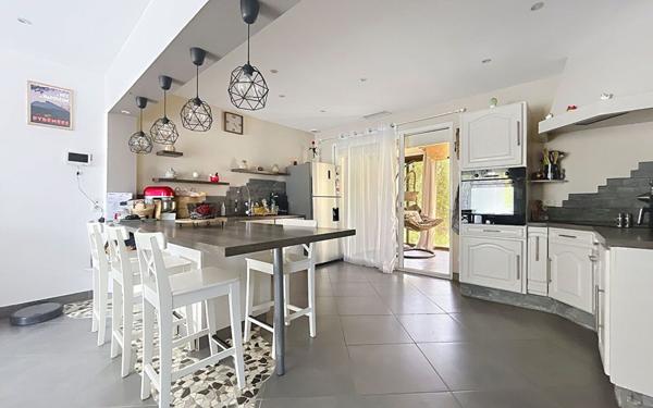 Maison à vendre    5 pièces •  Saint-Gaudens