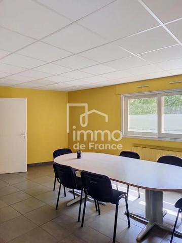 Bureau à louer à Oyonnax (01100)